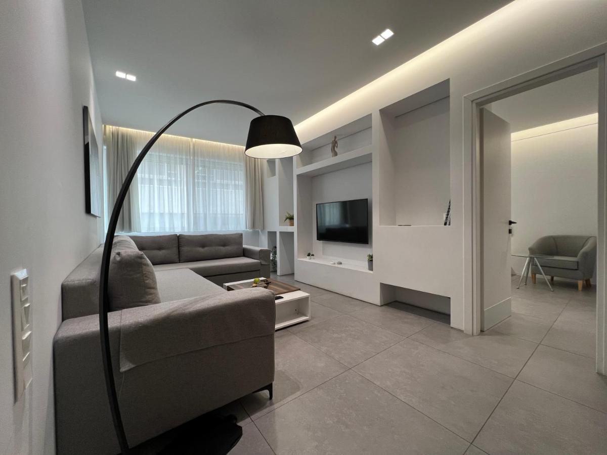 The Dazzling Glimpse Acropolis Apartment Athens