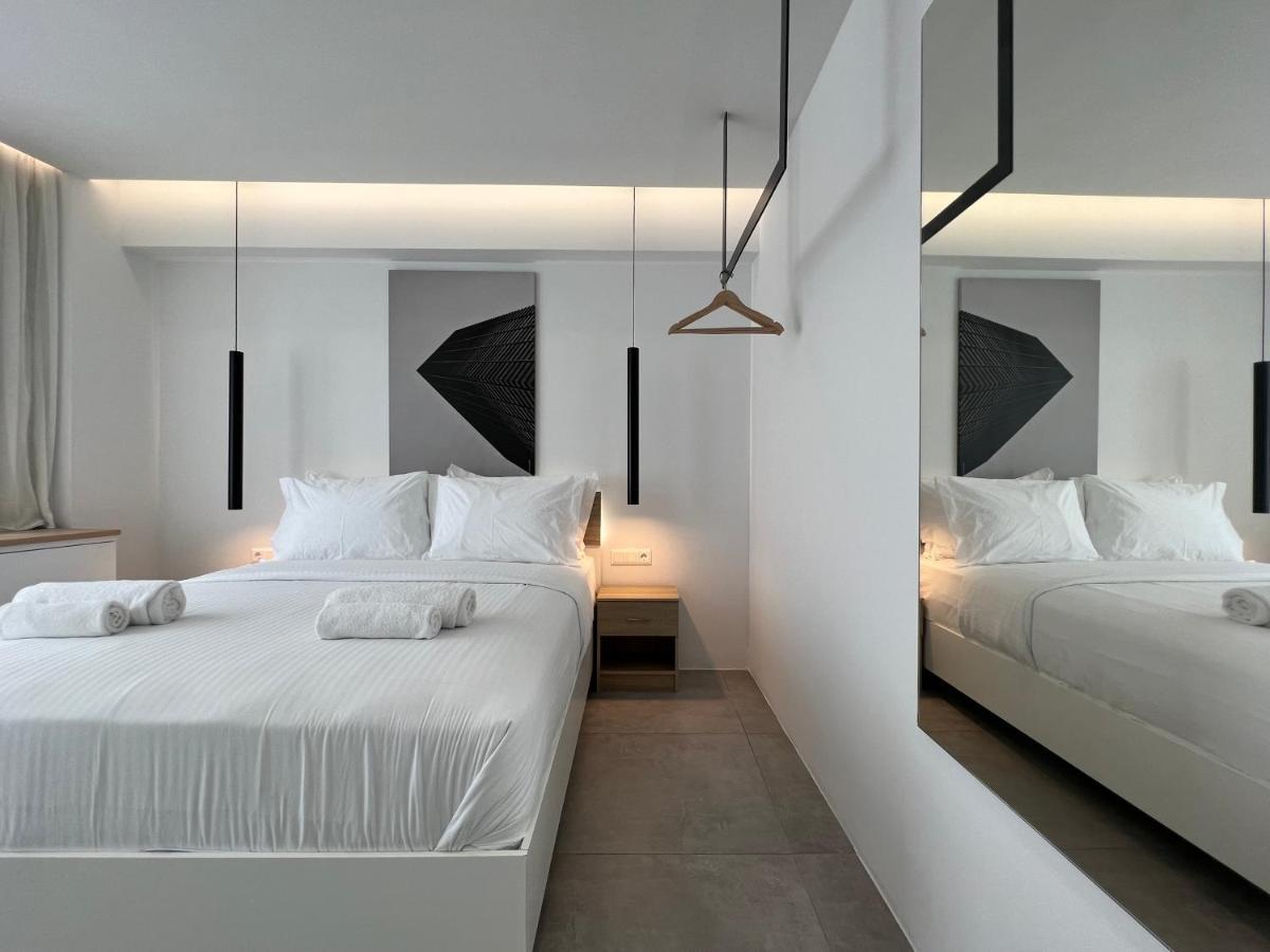 The Dazzling Glimpse Acropolis Apartment