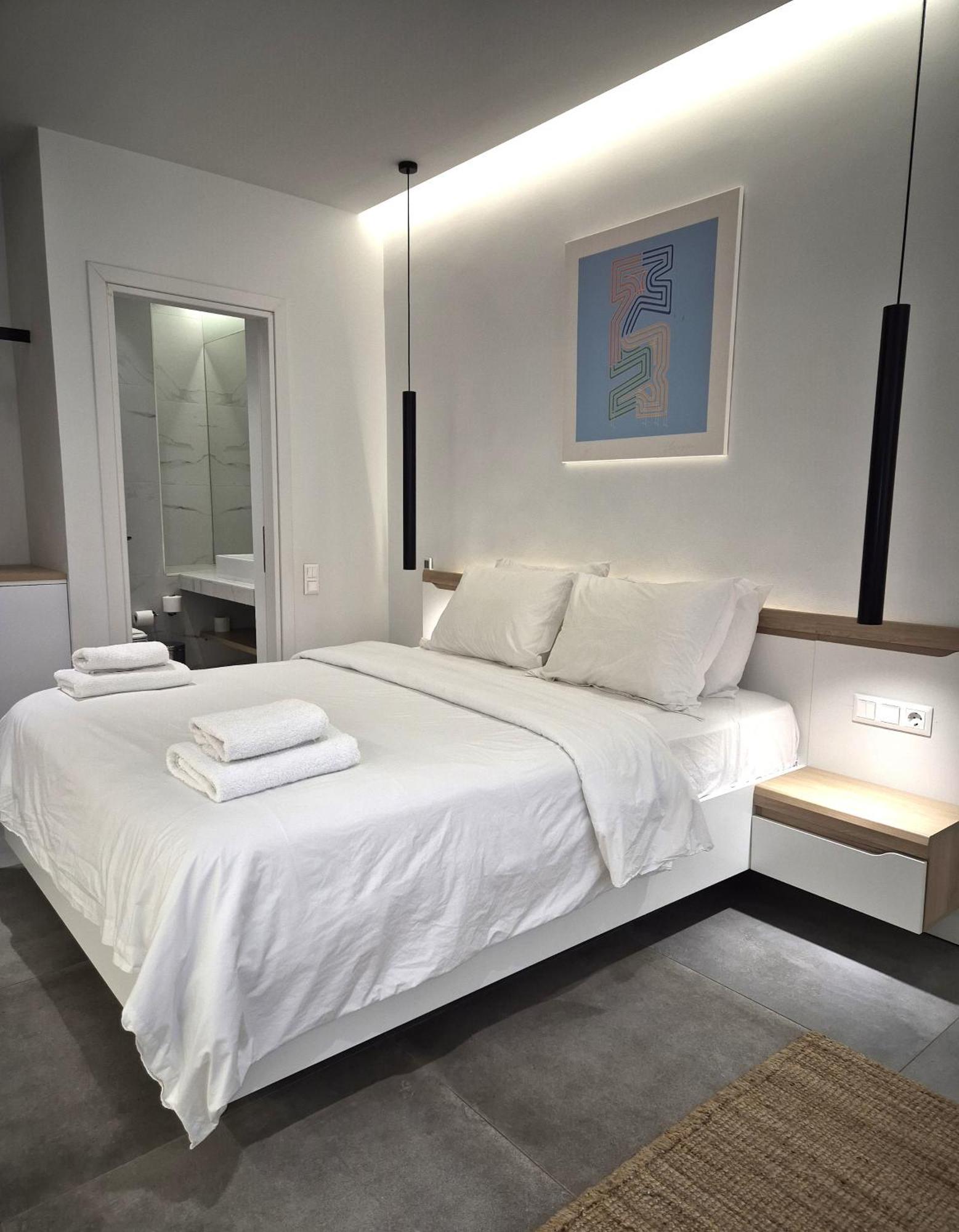 The Dazzling Glimpse Acropolis Apartment *